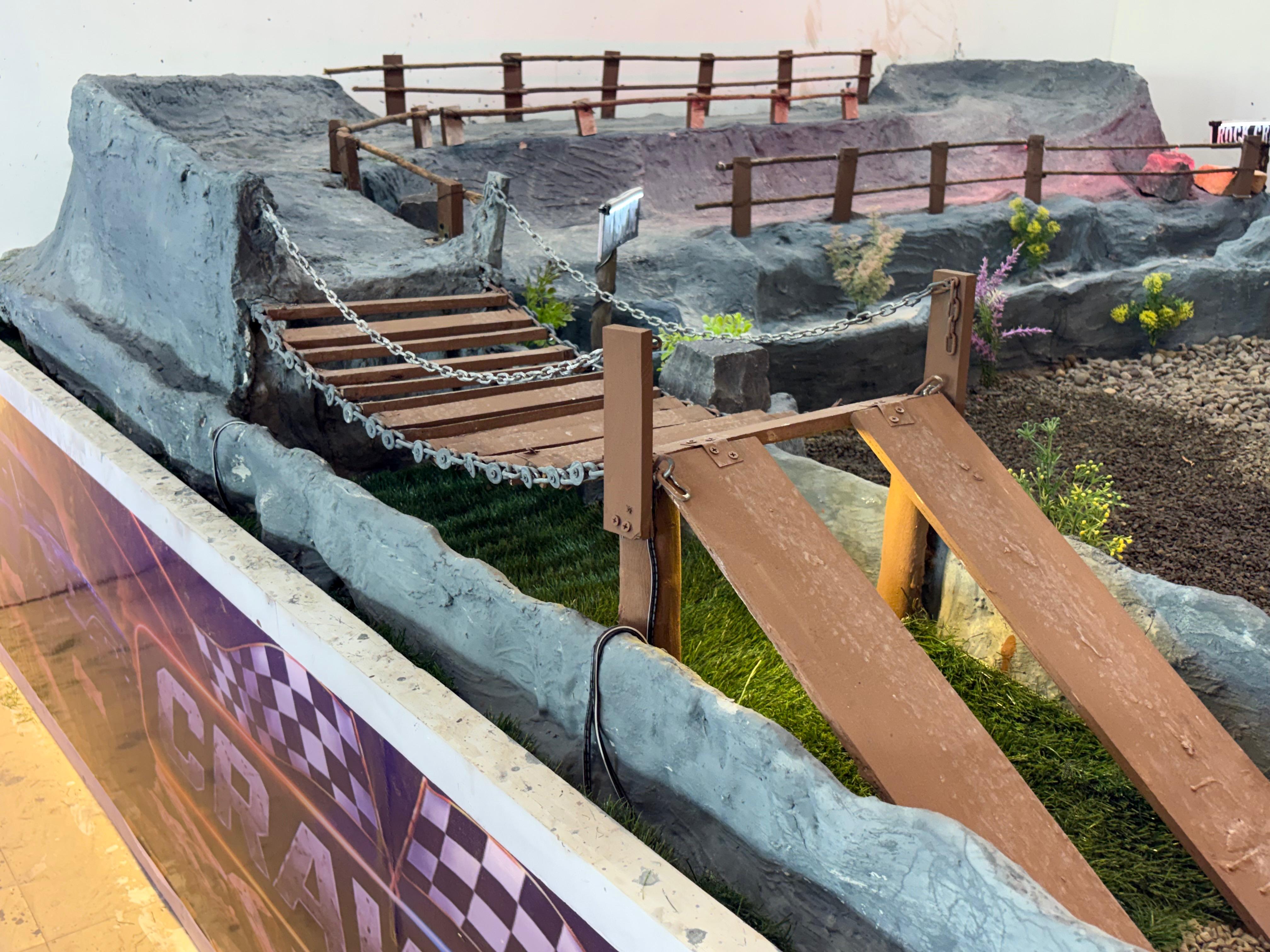 RC Crawler Bridge Detail
